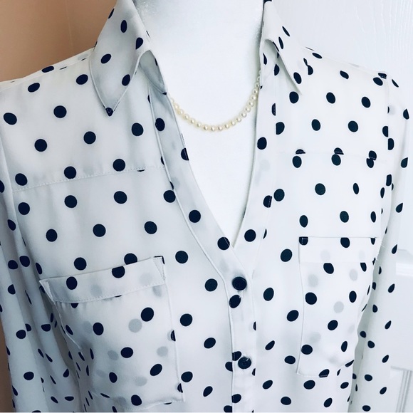Express Polka Dot Button Down Blouse Size XS EUC - Picture 7 of 16